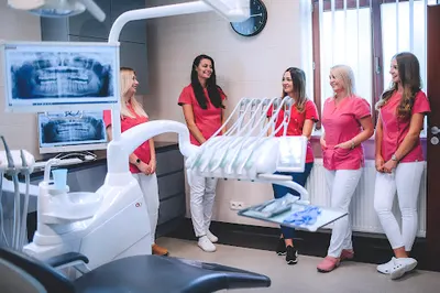 Centrum Medyczne Medidens - Lekarz Dentysta dr. n. med. Dariusz Filipek